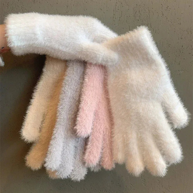 Plush Mink Velvet Winter Gloves — Women's Warm Cold-Proof Mittens