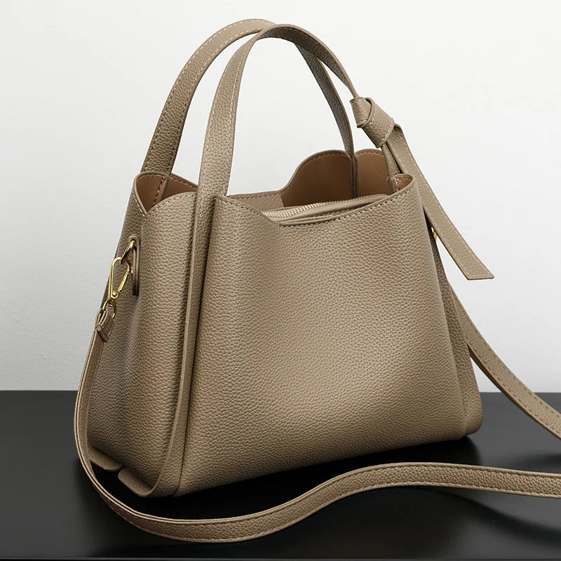 Luxury Handbags Retro Fashion Simple New Large Capacity Bucket Bag
