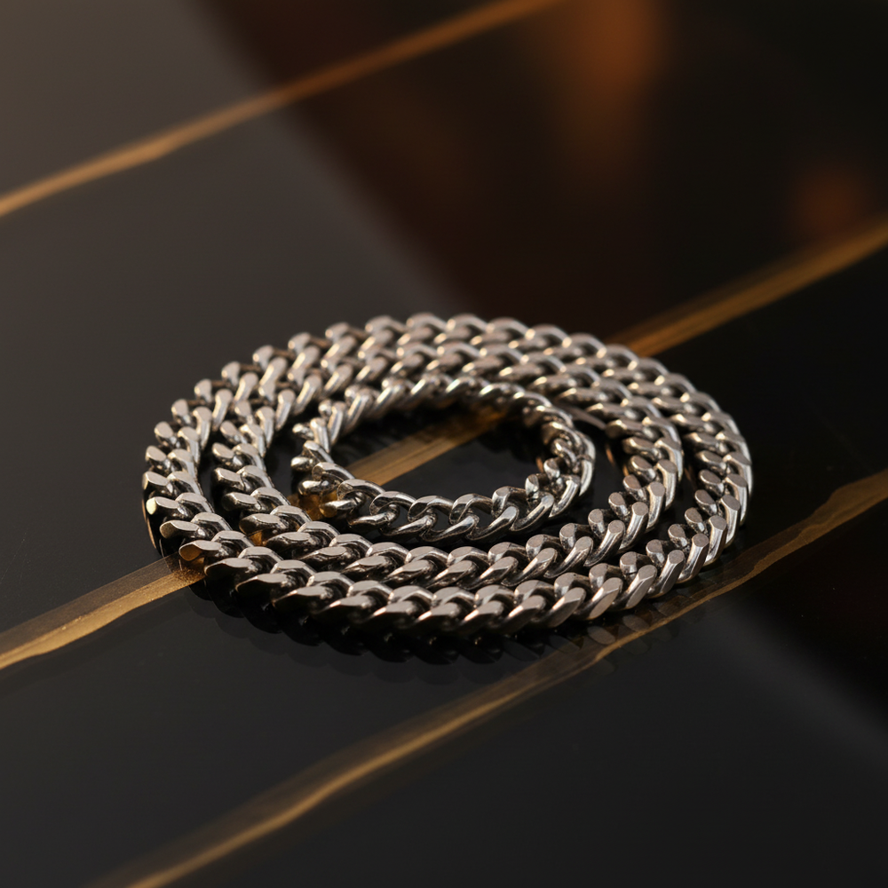 Wannee Cuban Chain Bracelet